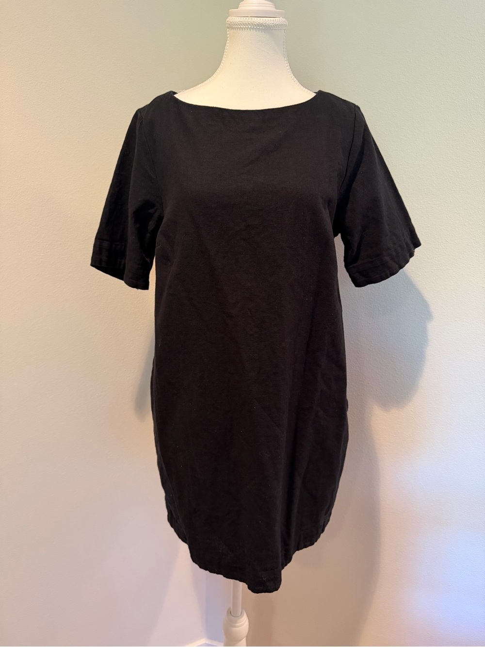 Abercrombie & Fitch Black Linen T-shirt Dress w/ Pockets